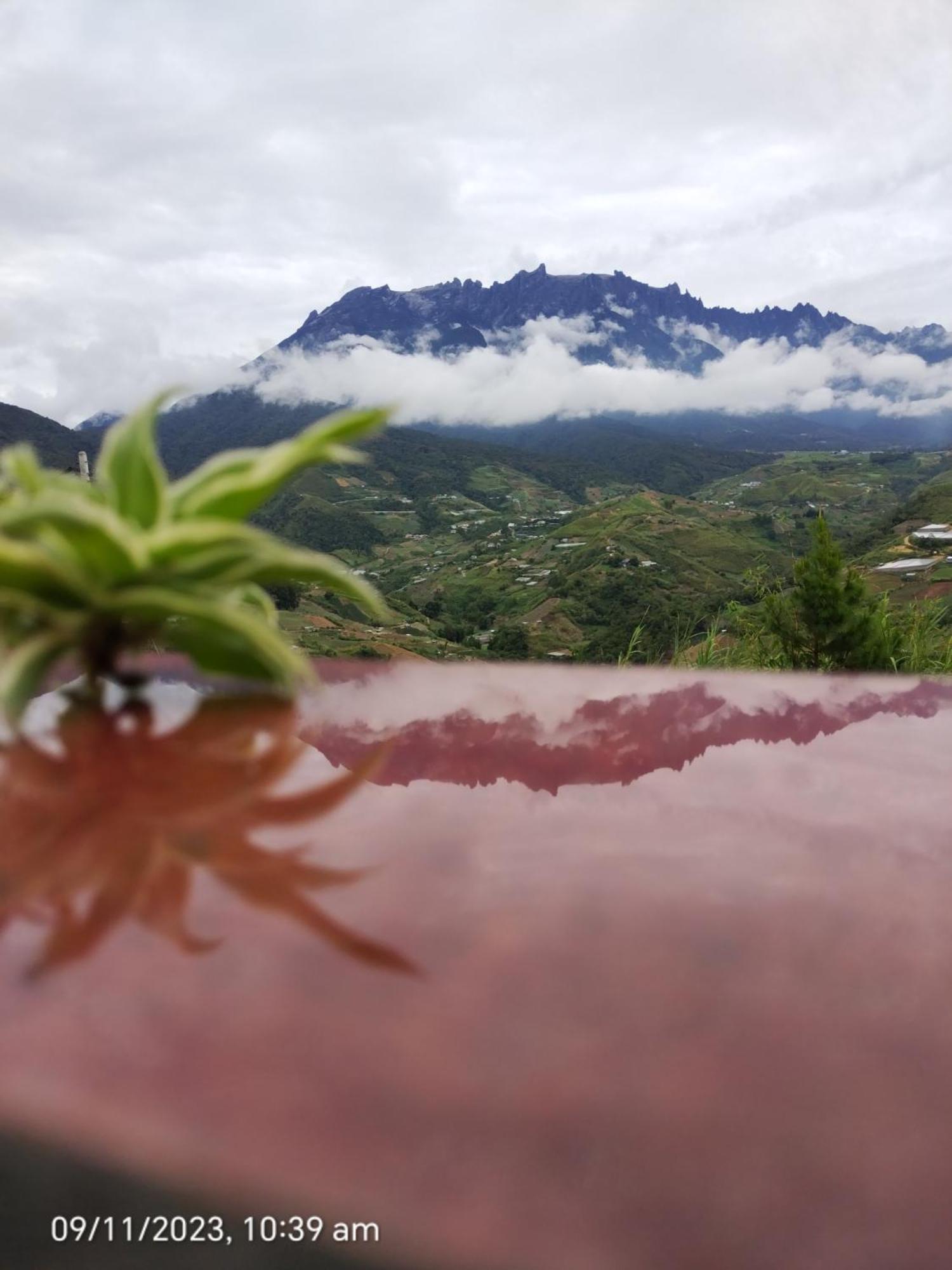 Highland Homestay Kundasang ราเนา ภายนอก รูปภาพ